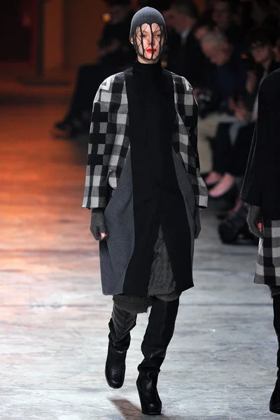 Look 41